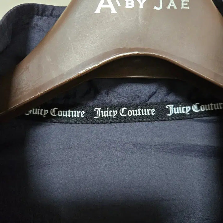 [BUNJANG] Jucie Couture Windbreaker Jacket Navy Size 77 / 쥬시 꾸뛰르  바람막이 자켓 77  새제품