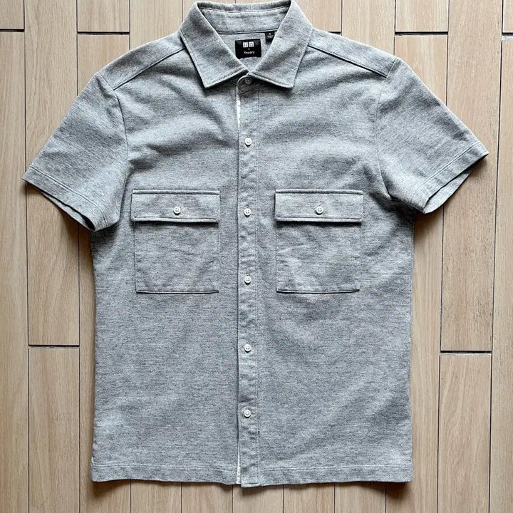 [BUNJANG] Theory x Uniqlo Collaboration Short Sleeve T-Shirt / 띠어리x유니클로 반팔 티 셔츠