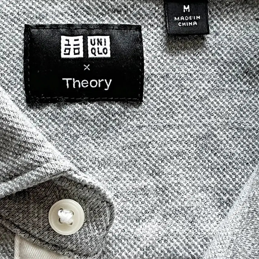 [BUNJANG] Theory x Uniqlo Collaboration Short Sleeve T-Shirt / 띠어리x유니클로 반팔 티 셔츠