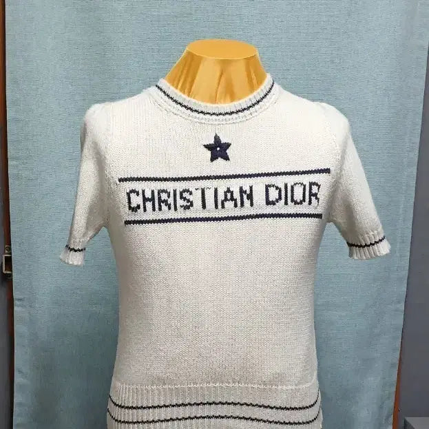 [BUNJANG] Christian Dior Short Sleeve Knit Ivory Size 55 / 크리스찬 디올 반팔 니트 아이보리 55