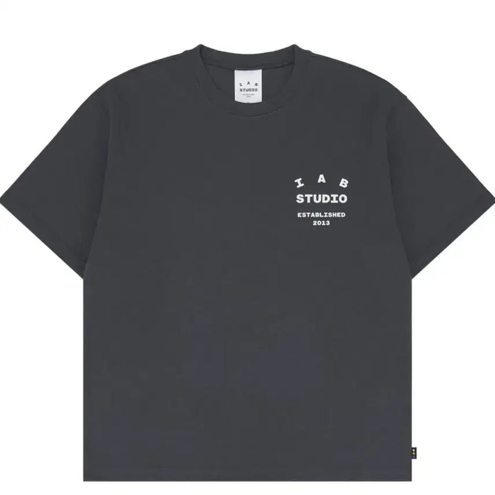 [BUNJANG] IAB Studio Graphic T-Shirt Charcoal XL / XL 아이앱 스튜디오 반팔 차콜
