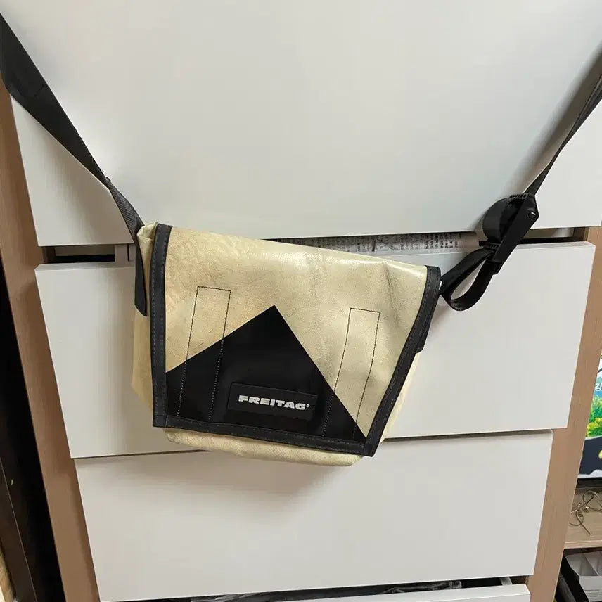 [BUNJANG] Freitag Ramsay Bag / 프라이탁 라씨