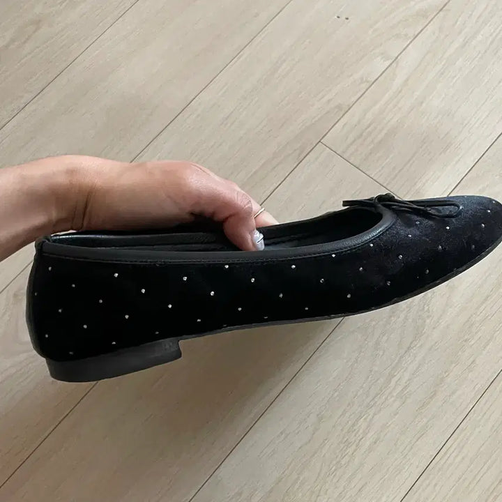 [BUNJANG] Repetto Requins Velvet Ballet Flats / 흐꺙 requins 벨벳 플랫(검정)