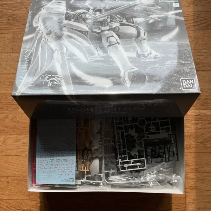 [BUNJANG] MG Gundam W EW Altron, Ardimalo, Tallgeese Flgel Bundle Set (Sealed) / Mg 건담w ew 알트론 아르디말로 톨기스 퓌르겔 일괄