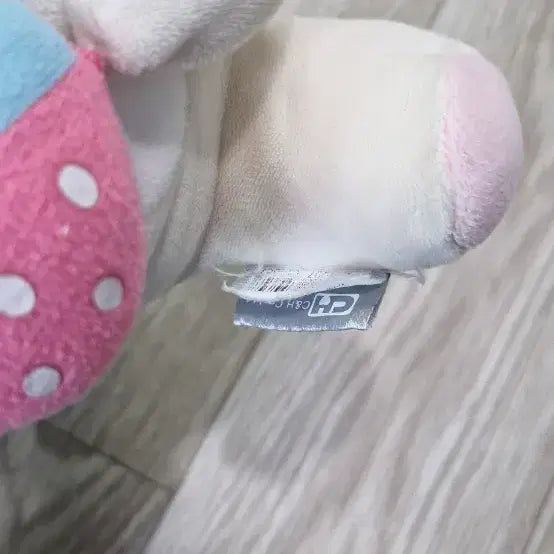 [BUNJANG] Rilakkuma Korilakkuma Strawberry Plush (Medium) / 리락쿠마 코리락쿠마 딸기인형 (중형)