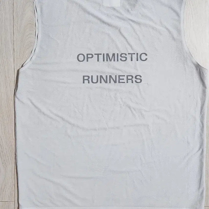 [BUNJANG] Optimistic Runners Singlet T-Shirt (M) / 옵티미스틱 러너스 싱글렛 m