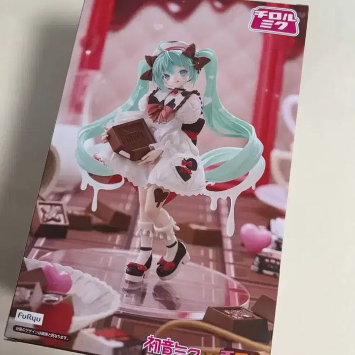 [BUNJANG] ChiroLover x Hatsune Miku Chocolate Ver. Figure / 치로루미쿠 하츠네미쿠 초콜릿 피규어