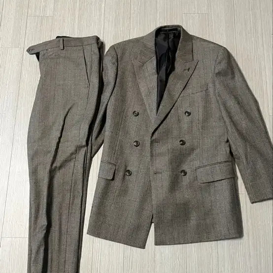 [BUNJANG] Comodo Formal Suit Set / 코모도 정장세트 싸게정리합니다
