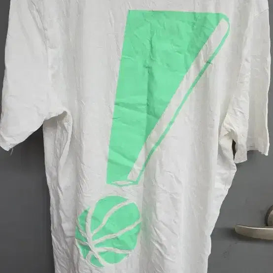[BUNJANG] Under Armour White Short Sleeve T-Shirt XL / 언더아머 흰색 반팔 티셔츠 XL