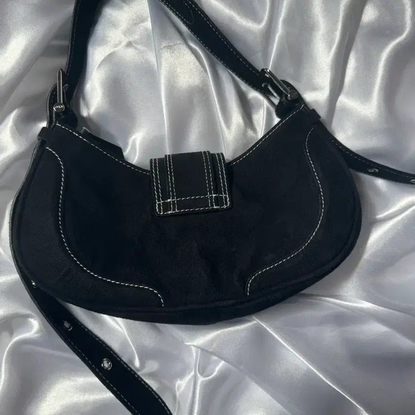 [BUNJANG] OSOI Hobo Brocle Bag Black Denim / OSOI 오소이 가방 호보 브로클 블랙 데님