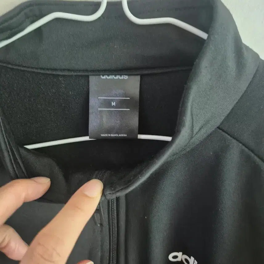 [BUNJANG] Adidas Track Jacket Black Size 95 / 아디다스 95 8천원