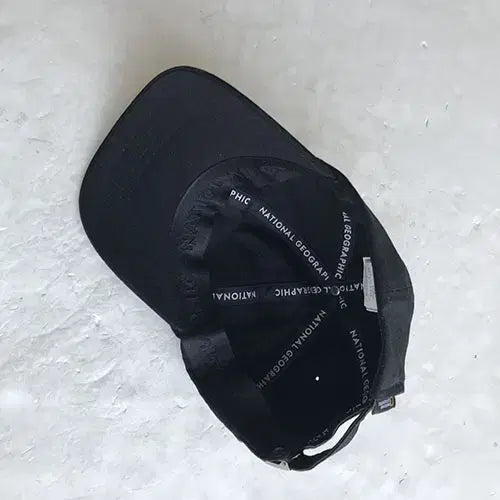 [BUNJANG] National Geographic Black Cotton Casual Baseball Cap / 네셔널지오그래픽 정품/2021/일반남성/새거수준