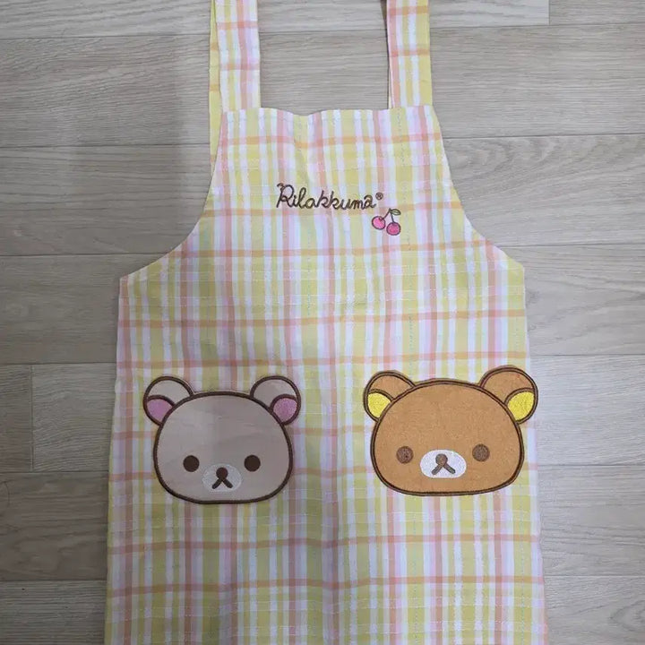 [BUNJANG] Vintage Rilakkuma Apron / 리락쿠마 앞치마 고전리락쿠마