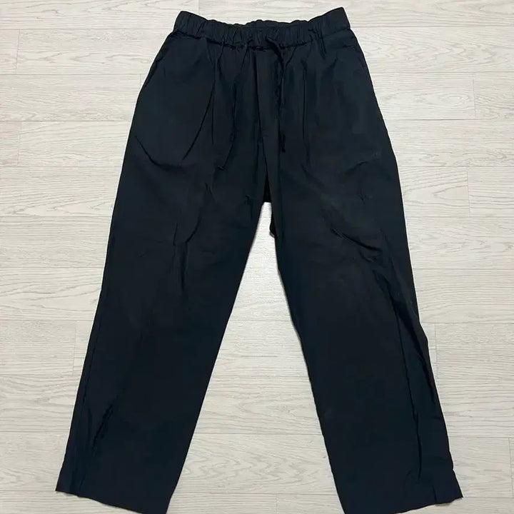 [BUNJANG] Holysun Resort Pants Black L / 홀리선 리조트 팬츠 블랙 L 사이즈