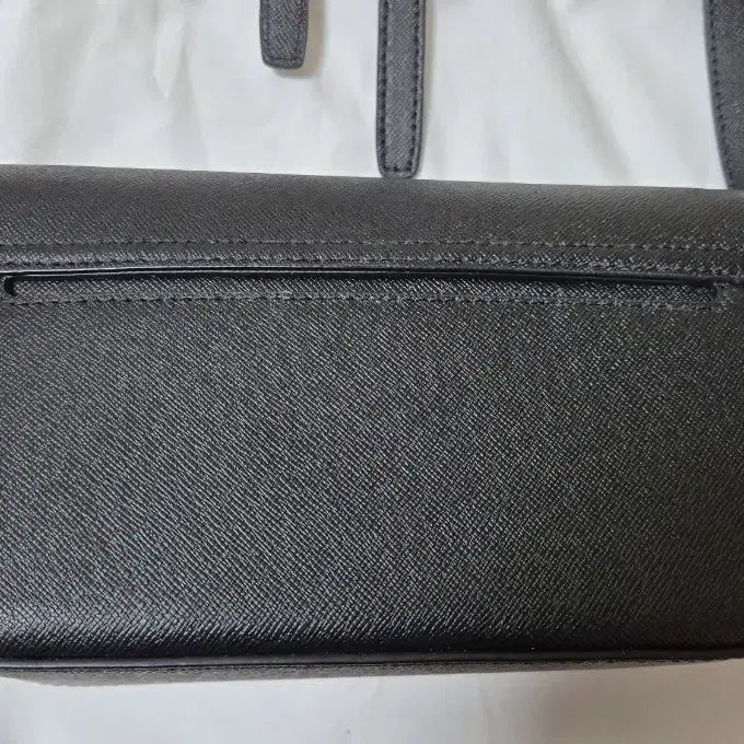 [BUNJANG] J.ESTINA Black Crossbody Bag with Silver Chain / 제이에스티나 가방