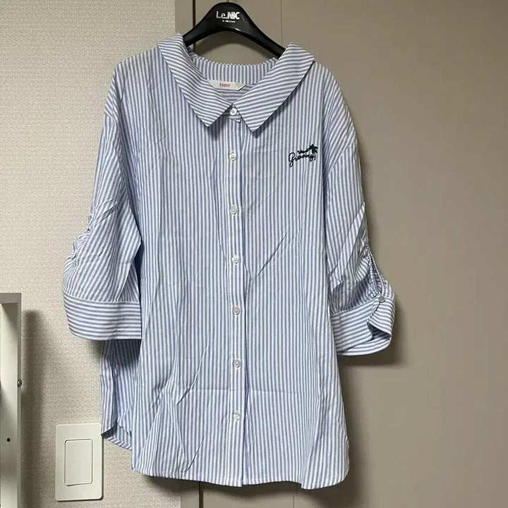 [BUNJANG] Soup 7-Sleeve Striped Blouse (Sky Blue) / Soup 숩 7부 셔츠 블라우스 (스트라이프 하늘색)