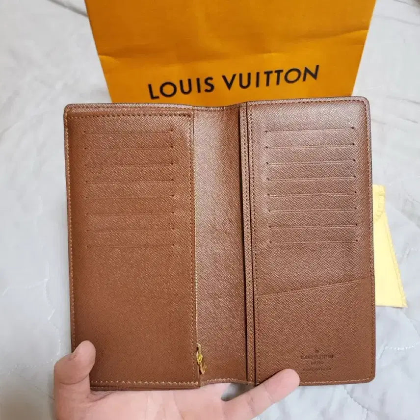 [BUNJANG] Louis Vuitton Monogram Brazza Long Wallet / 루이비통 모노그램 브라짜  장지갑