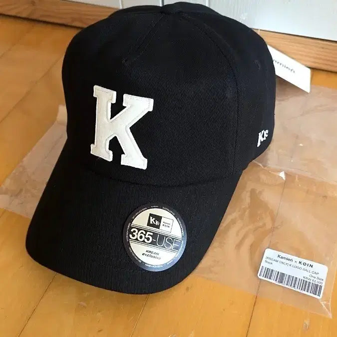 [BUNJANG] Kamiene x Coin Seoul K Logo Ball Cap Black / 카미엔 x 코인서울 K로고 볼캡 블랙