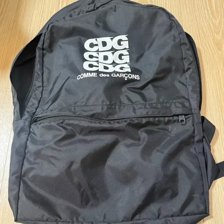 [BUNJANG] Comme des Garçons CDG Logo Backpack Black / 꼼데가르송 CDG 로고 백팩 블랙