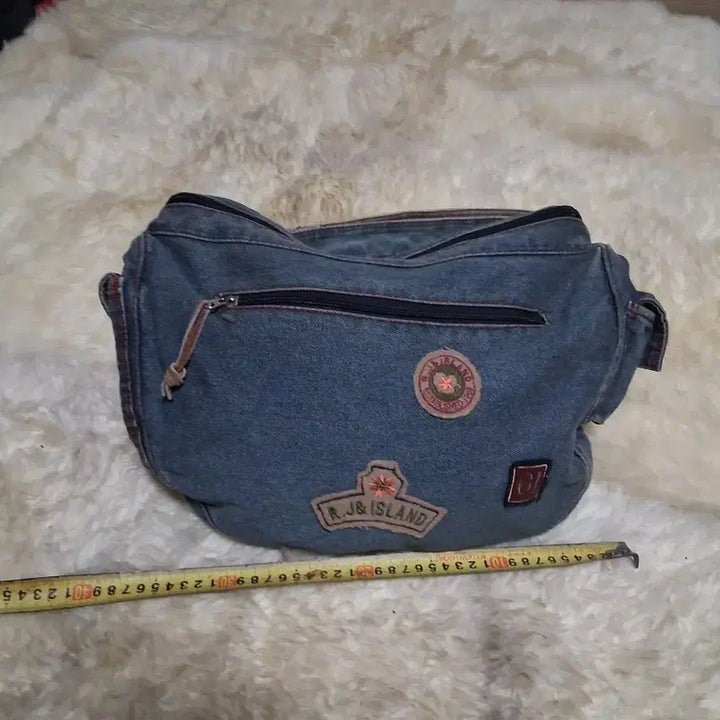 [BUNJANG] R&amp;J Island Denim Shoulder Bag / 알앤제이 아일랜드 데님 숄더백