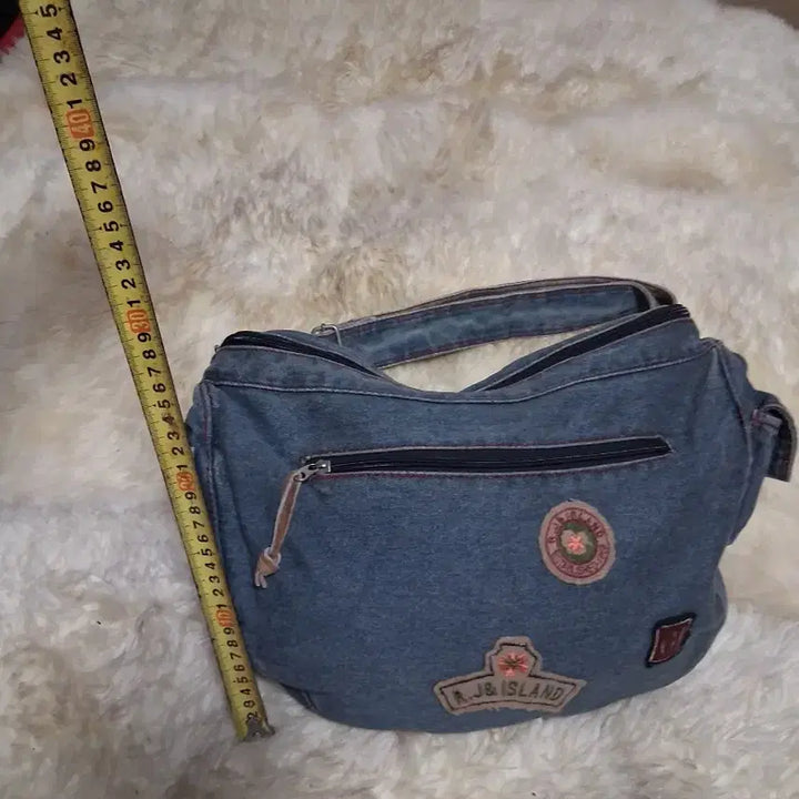 [BUNJANG] R&amp;J Island Denim Shoulder Bag / 알앤제이 아일랜드 데님 숄더백