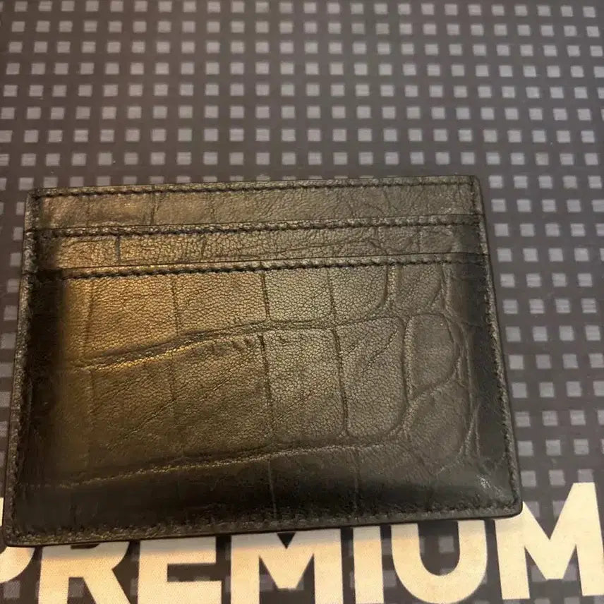[BUNJANG] Saint Laurent YSL Crocodile Embossed Leather Card Holder / 생로랑 YSL 남성 크로크다일 매트레더 카드지갑