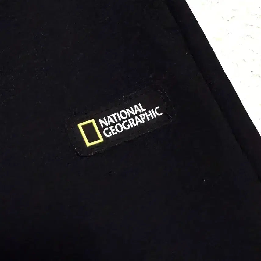 [BUNJANG] National Geographic Training Shorts Black / [S,90]내셔널지오그래픽 트레이닝 반바지 팬츠 블랙