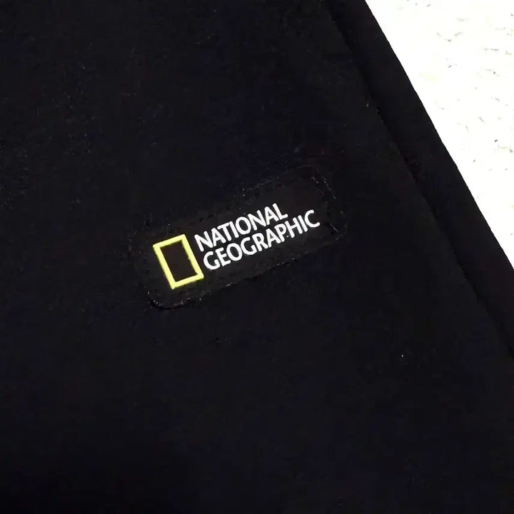 [BUNJANG] National Geographic Training Shorts Black / [S,90]내셔널지오그래픽 트레이닝 반바지 팬츠 블랙