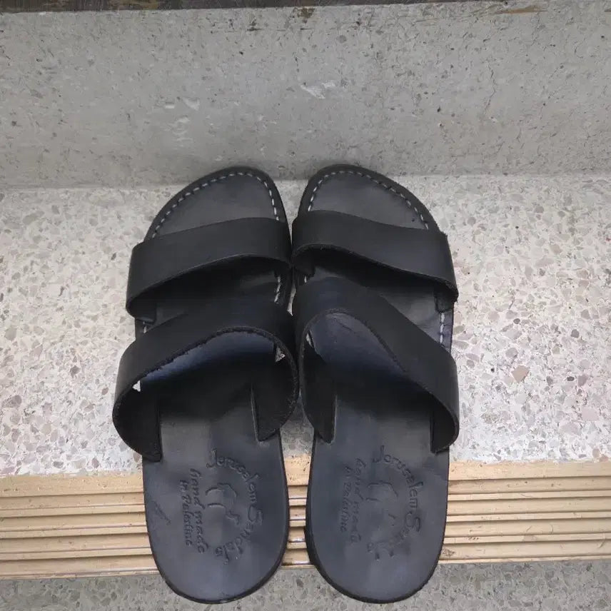[SOLD OUT] 예루살렘 샌들 블랙 가죽 샌들 (265)
