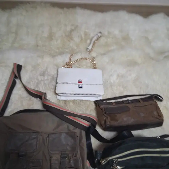 [BUNJANG] Shoulder Bag / Crossbody Bag / 가방  (숄더백 / 크로스백) 개당 두개 5천