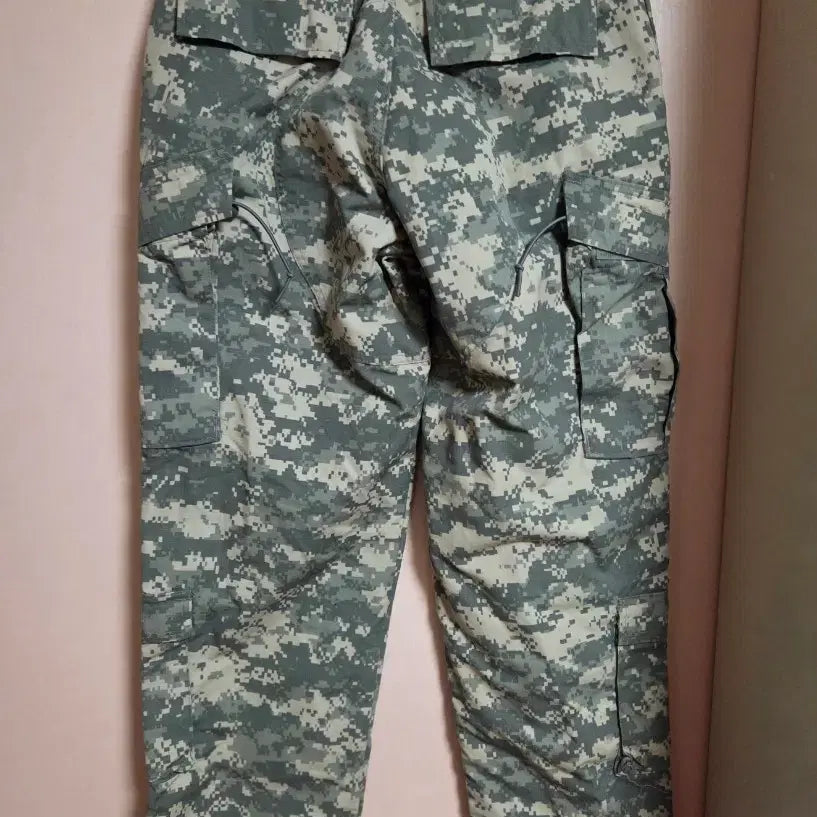 [BUNJANG] Military Cargo Digital Pattern Pants / 밀리터리 카고 디지털 팬츠