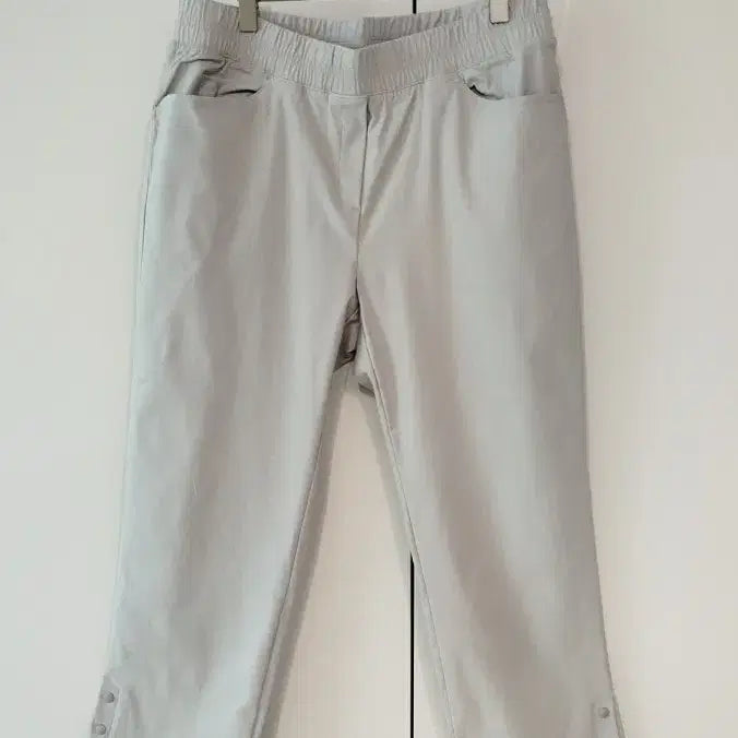 [BUNJANG] Spandex 7-8 Length Pants with Decorative Hem / 77 스판 쭉쭉 원단 2가지 색상 바짓단 너무 예쁜 7~8부기장의 바지