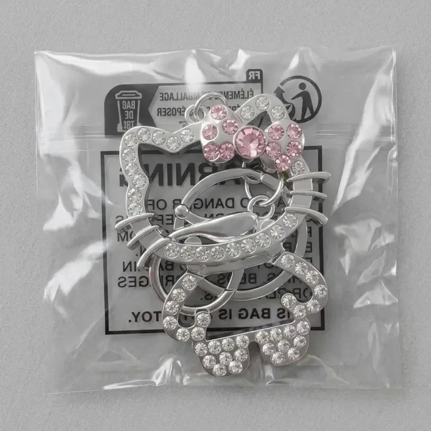 [BUNJANG] Hello Kitty Cubic Keyring / 헬로키티형 큐빅 키링/열쇠고리 새상품