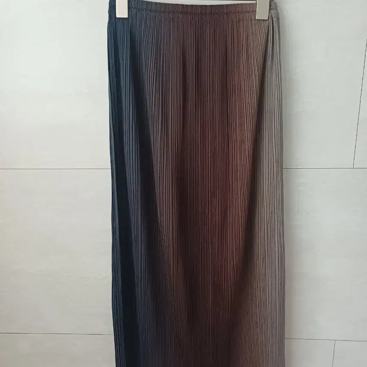 [BUNJANG] Pleats Please Pleats Please Gradient Long Skirt / 플리츠플리즈 그라데이션  롱 스커트