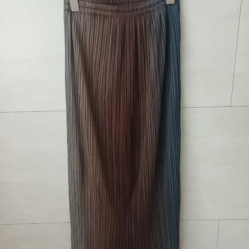 [BUNJANG] Pleats Please Pleats Please Gradient Long Skirt / 플리츠플리즈 그라데이션  롱 스커트