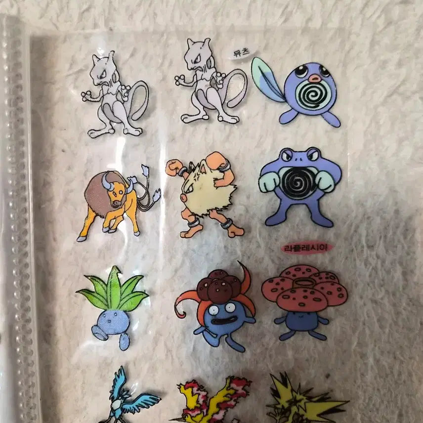 [BUNJANG] Vintage Pokemon Stickers / 포켓몬 띠부씰 구버전 110개