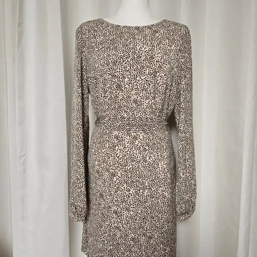 [BUNJANG] H&amp;M Polka Dot Chiffon Long Dress / H&amp;M 도트 무늬 쉬폰 원피스