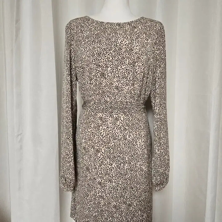 [BUNJANG] H&amp;M Polka Dot Chiffon Long Dress / H&amp;M 도트 무늬 쉬폰 원피스