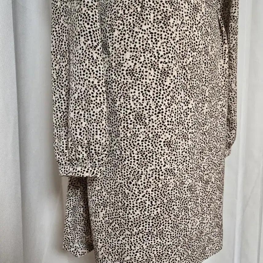 [BUNJANG] H&amp;M Polka Dot Chiffon Long Dress / H&amp;M 도트 무늬 쉬폰 원피스