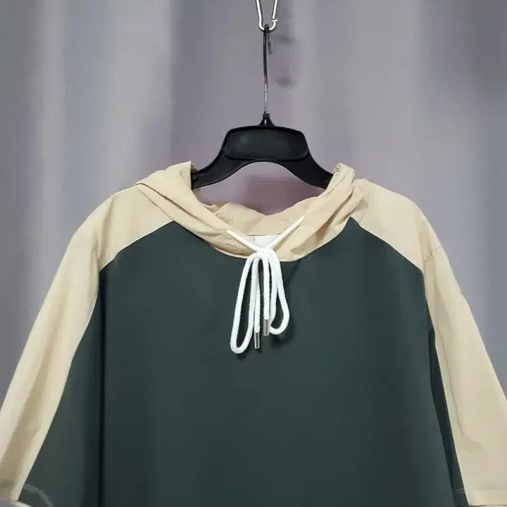 [BUNJANG] Colorblock Hooded Windbreaker / 바람막이 배색  후드 티