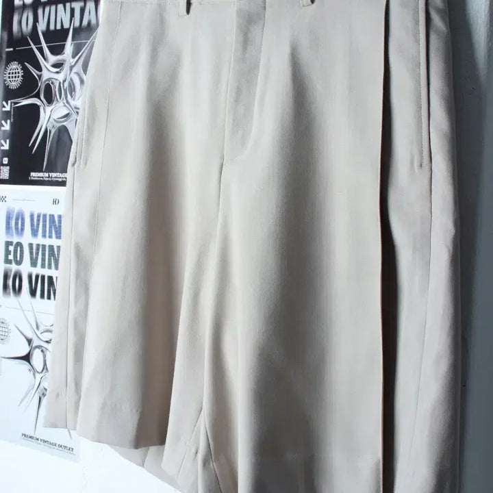 [BUNJANG] Fabregas Shorts Pants One-Pleat Beige Nomcore Size 2 / (L-XL) 파브레가 반바지 팬츠 원턱 베이지 놈코어 2사이즈-2603