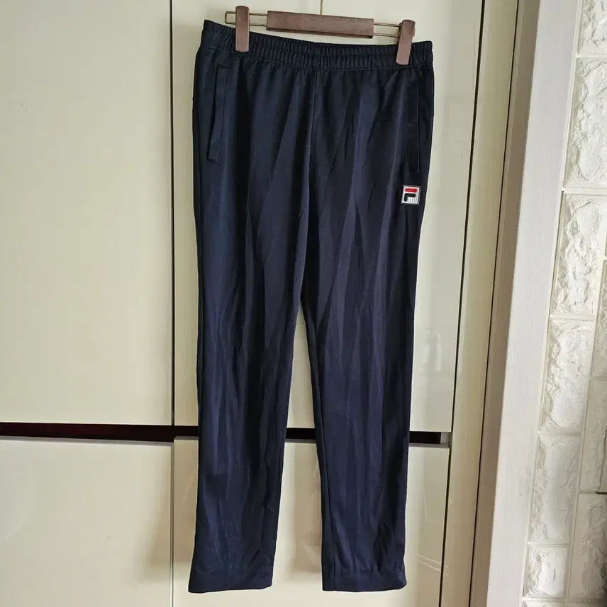 [BUNJANG] Fila Navy Training Pants Size 32 / 휠라 네이비 트레이닝 바지 32