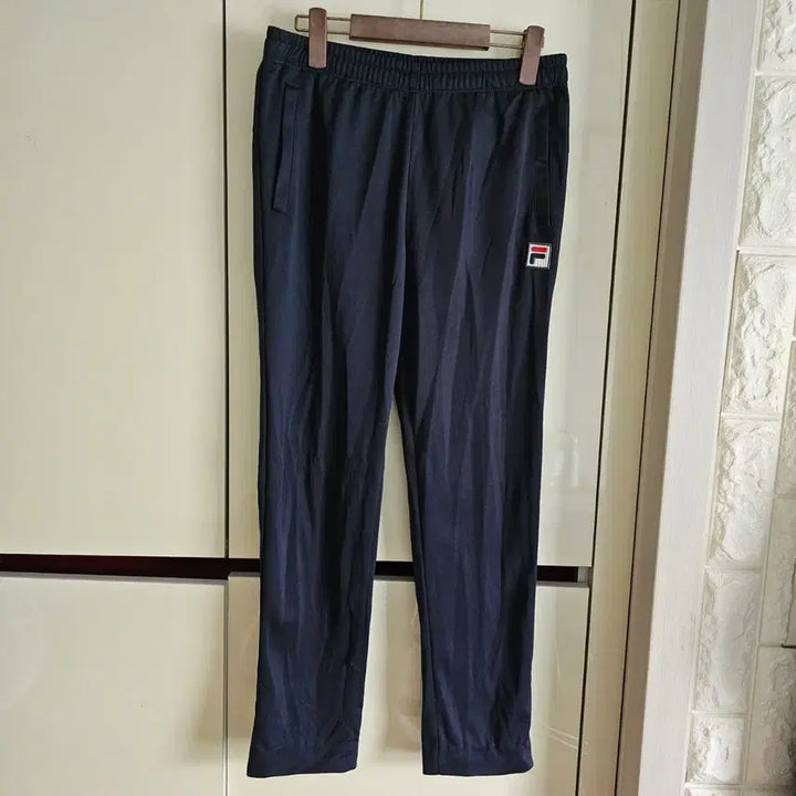[BUNJANG] Fila Navy Training Pants Size 32 / 휠라 네이비 트레이닝 바지 32