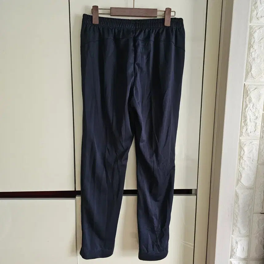 [BUNJANG] Fila Navy Training Pants Size 32 / 휠라 네이비 트레이닝 바지 32