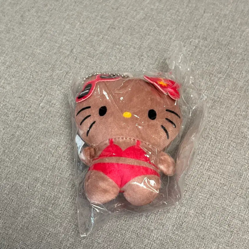 [BUNJANG] YumeYa Capsule Gacha Sanrio Characters Goods Hello Kitty 2nd Edition Tanning Kitty / 유메야 캡슐 가챠 산리오 캐릭터 굿즈 헬로키티2탄 태닝키티