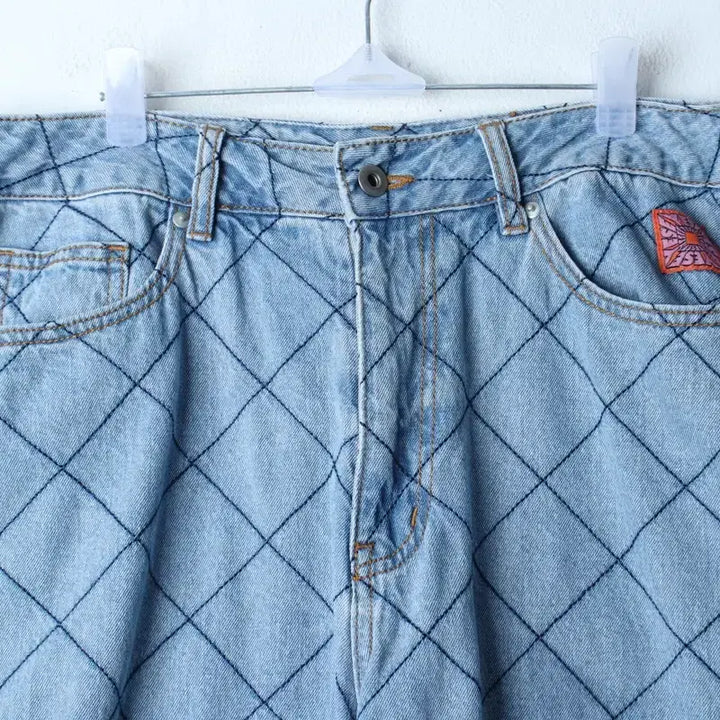 [BUNJANG] YESSEEYOU Denim Stitch Pattern Shorts (L-XL) / (L-XL) 예스아이씨 반바지 팬츠 데님 청 스티치패턴-2609