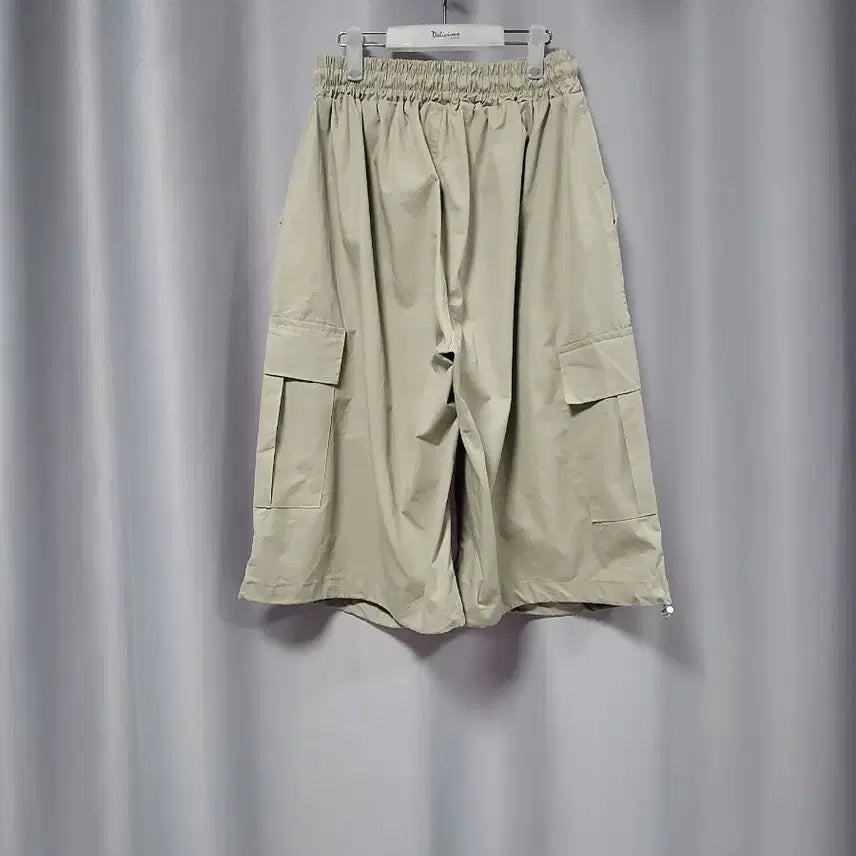 [BUNJANG] Cargo Shirring Bermuda Shorts / 카고 셔링 버뮤다 팬츠