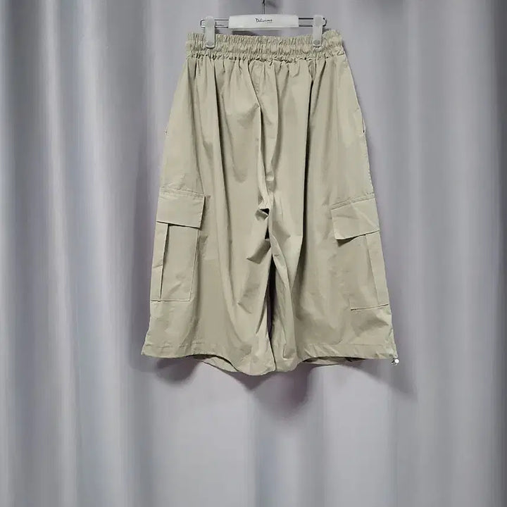 [BUNJANG] Cargo Shirring Bermuda Shorts / 카고 셔링 버뮤다 팬츠