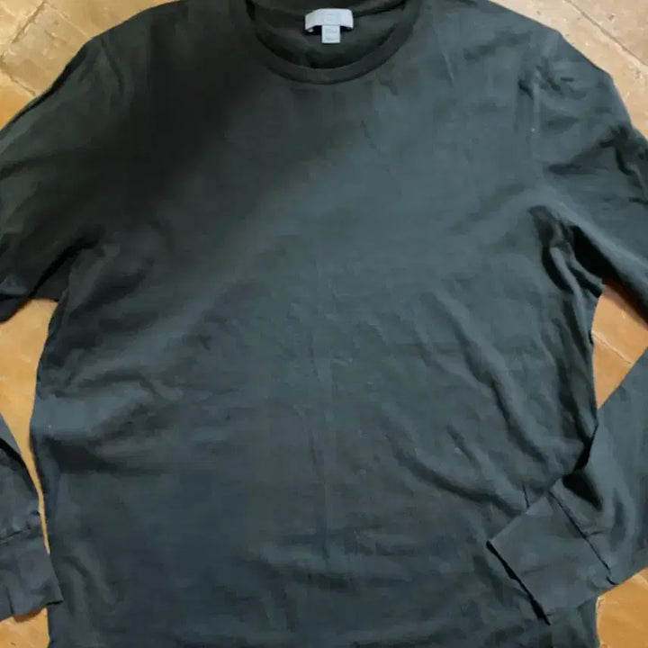 [BUNJANG] COS Basic Round Neck Long Sleeve T-Shirt M (Fits 105) / (미착용) COS 기본 라운드넥 긴팔티 M (105)