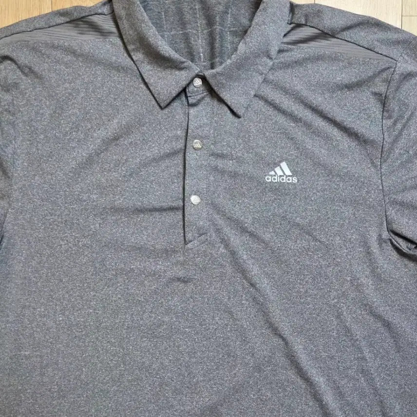 [BUNJANG] Adidas Collar Short Sleeve T-Shirt Size 100 / 미사용 아디다스 카라 반팔티 100사이즈  (줄자사진 참고하시길요)